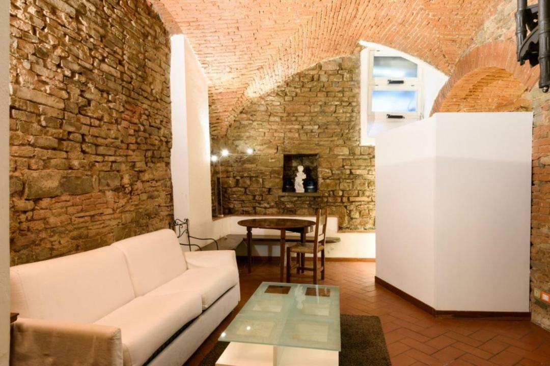 Secret Suite: A Dream Came True In Флоренция Экстерьер фото